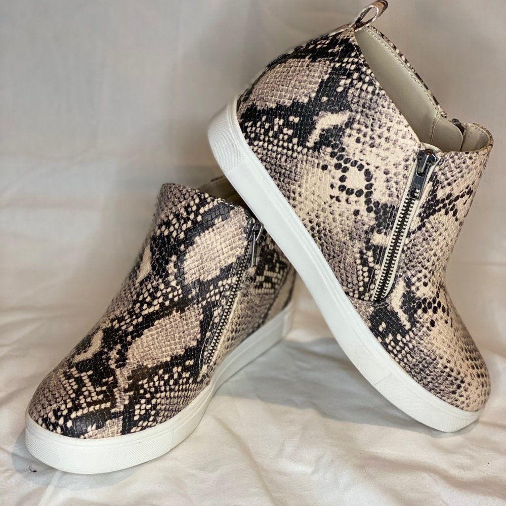 Hidden Wedge Snake Skin Print Sneakers